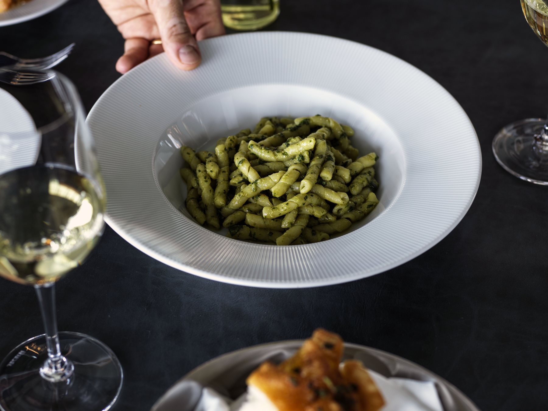 amare pesto pasta dish
